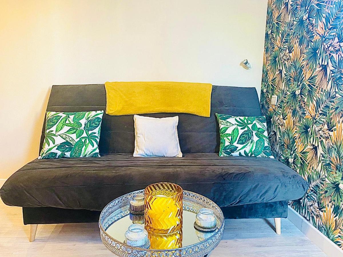 Appartement Proche Mer Avec Piscine Et Parking Fleury  Exteriér fotografie